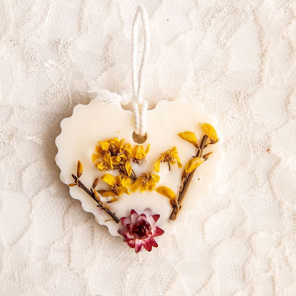 Small Aroma Wax Sachet Spiced Honey heart shape